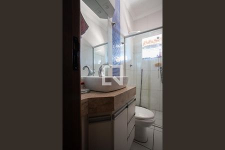 Banheiro Social de casa à venda com 3 quartos, 140m² em Santa Branca, Belo Horizonte