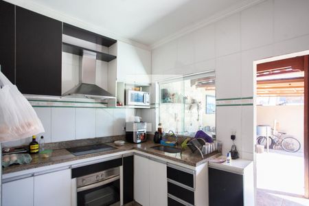 Cozinha de casa à venda com 3 quartos, 140m² em Santa Branca, Belo Horizonte
