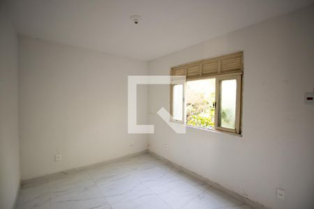 Quarto 2 de casa para alugar com 2 quartos, 65m² em Luiz Caçador, São Gonçalo