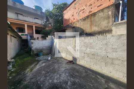Garagem de casa para alugar com 2 quartos, 65m² em Luiz Caçador, São Gonçalo