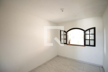 Quarto 1 de casa para alugar com 2 quartos, 65m² em Luiz Caçador, São Gonçalo