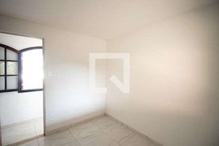 Quarto 1 de casa para alugar com 2 quartos, 65m² em Luiz Caçador, São Gonçalo