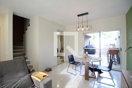 Sala de casa de condomínio à venda com 5 quartos, 149m² em Freguesia (jacarepaguá), Rio de Janeiro