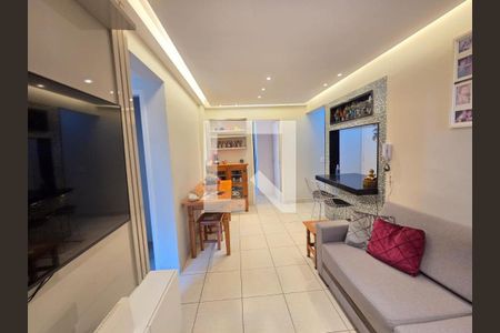 Foto 02 de apartamento à venda com 3 quartos, 70m² em Cenaculo, Belo Horizonte