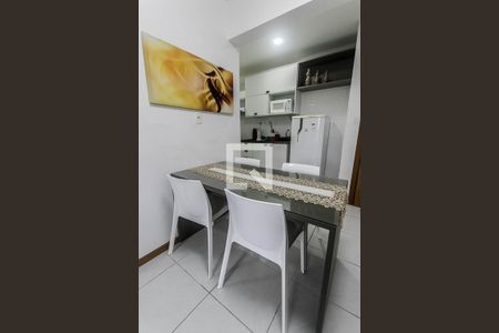 Sala de apartamento para alugar com 3 quartos, 51m² em Caminho das Árvores, Salvador