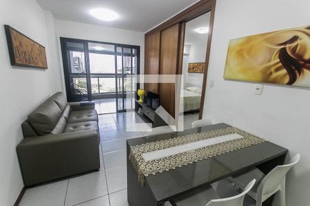 Sala de apartamento para alugar com 3 quartos, 51m² em Caminho das Árvores, Salvador