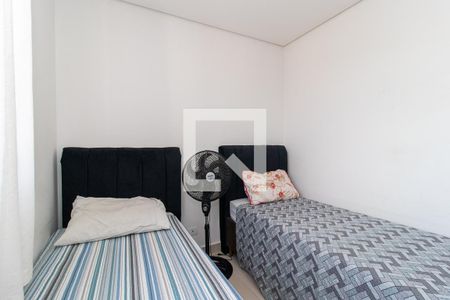 Quarto 1 de apartamento para alugar com 2 quartos, 53m² em Parque da Fonte, São José dos Pinhais