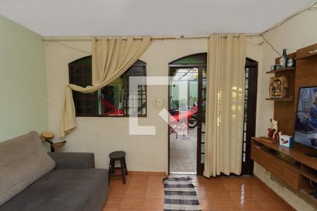 Casa1 - Sala de casa para alugar com 4 quartos, 303m² em Brasil Industrial (barreiro), Belo Horizonte