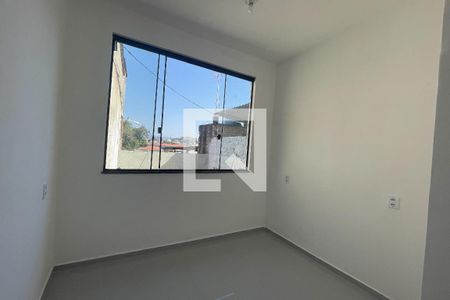Quarto 2 de casa para alugar com 2 quartos, 65m² em Vila Paula, Duque de Caxias