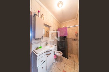 Banheiro do Quarto 3 de casa à venda com 3 quartos, 260m² em Vila Tibiriçá, Santo André