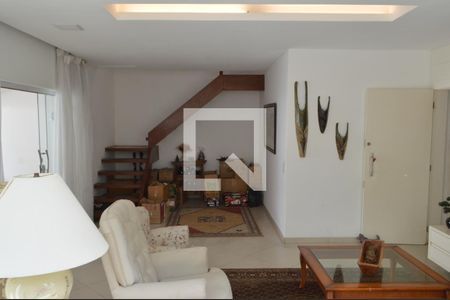 Sala de casa à venda com 5 quartos, 377m² em Anil, Rio de Janeiro