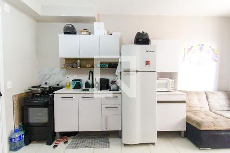 Sala/Cozinha de apartamento para alugar com 2 quartos, 32m² em Fazenda Aricanduva, São Paulo