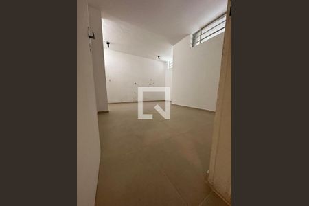 Foto 06 de casa à venda com 3 quartos, 192m² em Vila Cordeiro, São Paulo