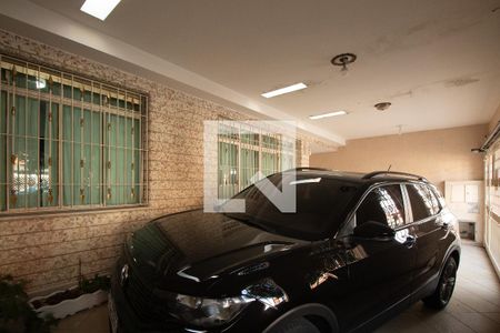 Garagem de casa à venda com 5 quartos, 240m² em Bortolândia, São Paulo
