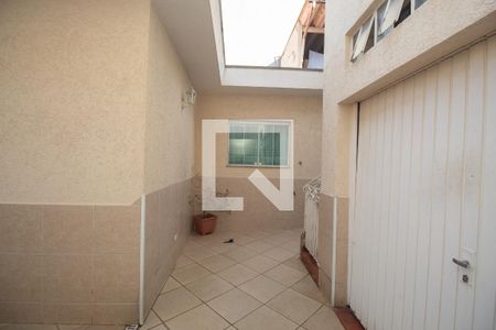 Quintal de casa à venda com 5 quartos, 240m² em Bortolândia, São Paulo