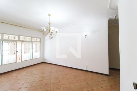 Sala de casa para alugar com 3 quartos, 240m² em Bortolândia, São Paulo