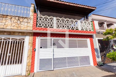 Fachada de casa à venda com 3 quartos, 273m² em Parque Erasmo Assunção, Santo André