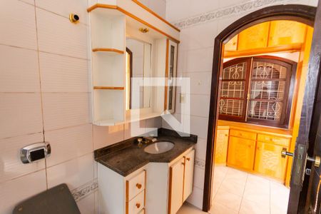 Banheiro da Suíte de casa à venda com 3 quartos, 273m² em Parque Erasmo Assunção, Santo André