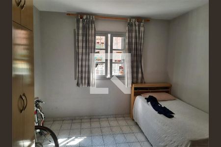 Casa à venda com 2 quartos, 77m² em Interlagos, São Paulo