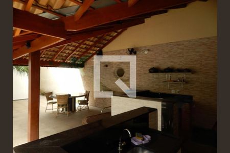 Casa à venda com 6 quartos, 450m² em Interlagos, São Paulo