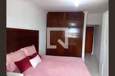 Casa à venda com 4 quartos, 227m² em Vila Campo Grande, São Paulo