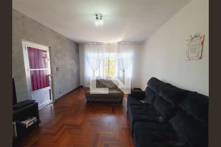 Casa à venda com 3 quartos, 200m² em Vila Tiradentes, São Paulo