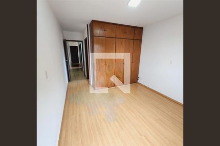 Casa à venda com 3 quartos, 152m² em Interlagos, São Paulo