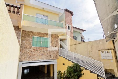 Área externa de casa à venda com 3 quartos, 270m² em Jardim Monte Alegre, São Paulo