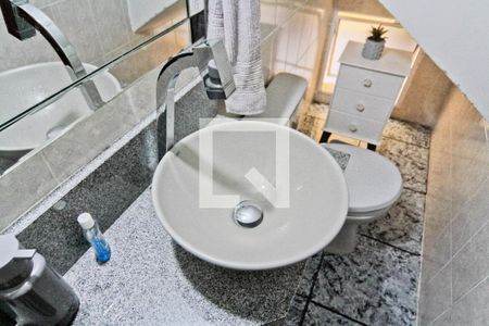 Lavabo de casa à venda com 3 quartos, 270m² em Jardim Monte Alegre, São Paulo