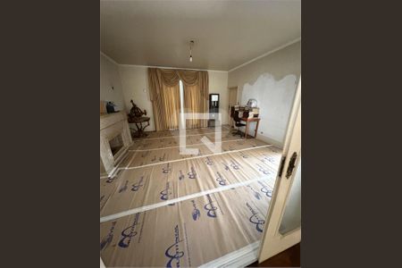 Casa à venda com 6 quartos, 360m² em Vila Nova Conceição, São Paulo