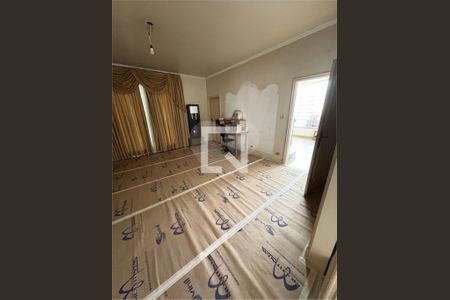 Casa à venda com 6 quartos, 360m² em Vila Nova Conceição, São Paulo