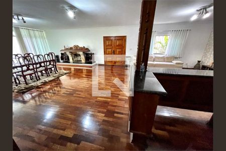 Casa à venda com 4 quartos, 517m² em Interlagos, São Paulo