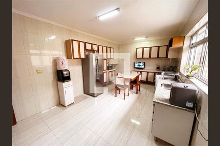 Casa à venda com 4 quartos, 517m² em Interlagos, São Paulo