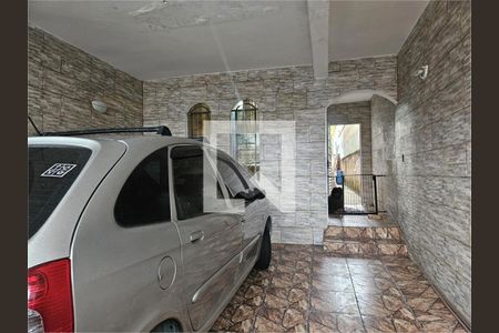 Casa à venda com 4 quartos, 139m² em Parque dos Bancarios, São Paulo