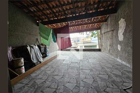 Casa à venda com 4 quartos, 139m² em Parque dos Bancarios, São Paulo