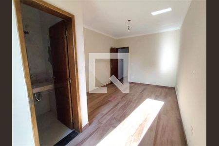 Casa à venda com 3 quartos, 125m² em São Lucas, São Paulo