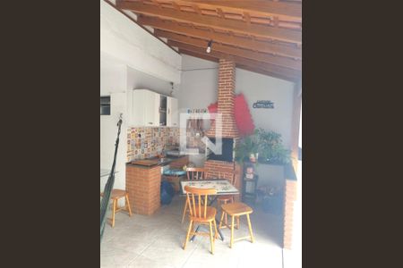 Casa à venda com 3 quartos, 150m² em Vila Darli, São Paulo