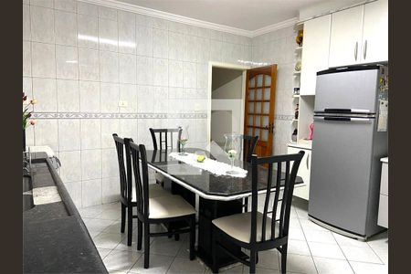 Casa à venda com 3 quartos, 180m² em Vila Diva (Zona Leste), São Paulo