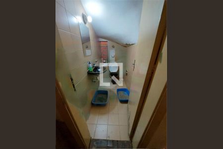 Casa à venda com 4 quartos, 140m² em Campo Belo, São Paulo