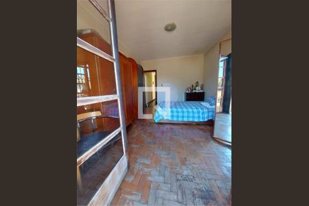 Casa à venda com 4 quartos, 140m² em Campo Belo, São Paulo