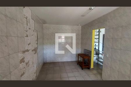 Casa à venda com 3 quartos, 100m² em Vila Guarani, São Paulo