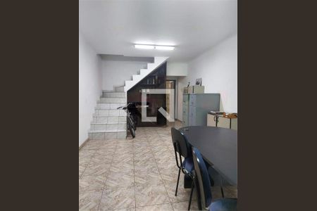 Casa à venda com 3 quartos, 136m² em Vila Guarani, São Paulo