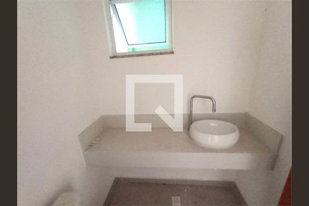Casa à venda com 3 quartos, 100m² em Parque São Lucas, São Paulo