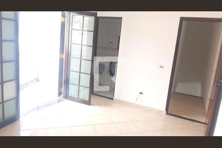 Casa à venda com 2 quartos, 150m² em Vila Camilópolis, Santo André