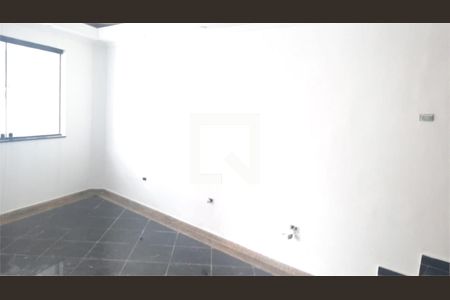 Casa à venda com 2 quartos, 150m² em Vila Camilópolis, Santo André