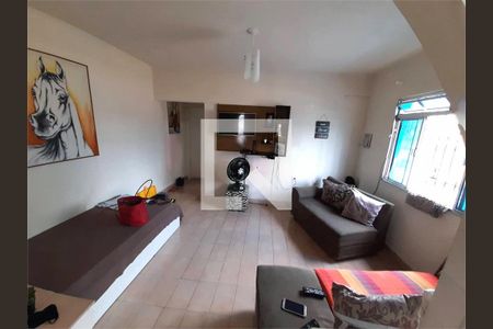 Casa à venda com 3 quartos, 188m² em Vila Ema, São Paulo