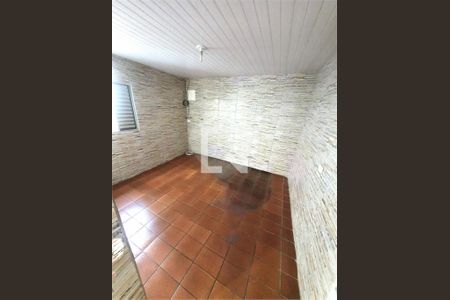 Casa à venda com 3 quartos, 188m² em Vila Ema, São Paulo