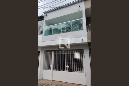 Casa à venda com 3 quartos, 100m² em Vila Guarani, São Paulo