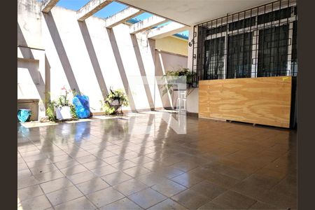 Casa à venda com 5 quartos, 233m² em Vila Nova Conceição, São Paulo