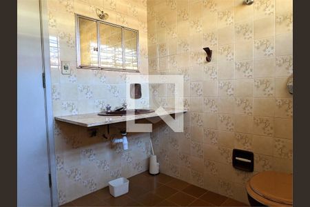 Casa à venda com 5 quartos, 233m² em Vila Nova Conceição, São Paulo